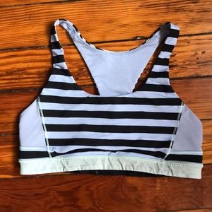 Lululemon sports bra, 6, EUC